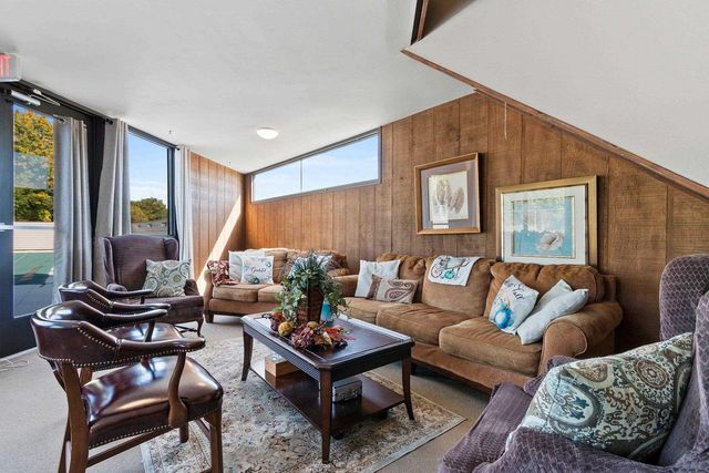 44 WEBSTER HEIGHTS DRIVE, Green Bay, WI 54301