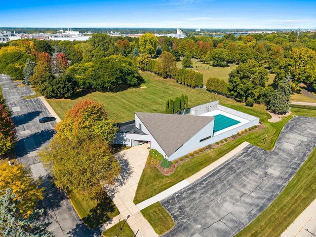 44 WEBSTER HEIGHTS DRIVE, Green Bay, WI 54301