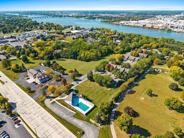 44 WEBSTER HEIGHTS DRIVE, Green Bay, WI 54301