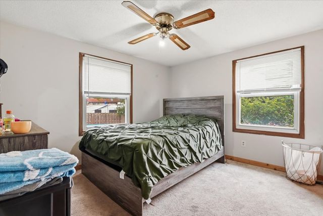 4206 Gregory Drive, Zion, IL 60099