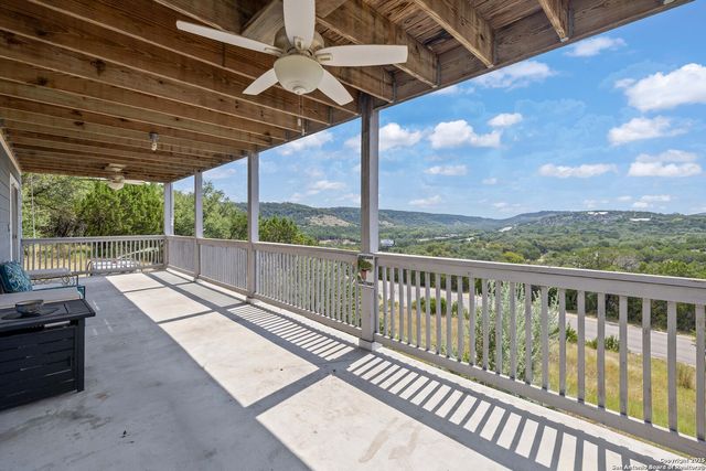 667 Rock Castle, Canyon Lake, TX 78133