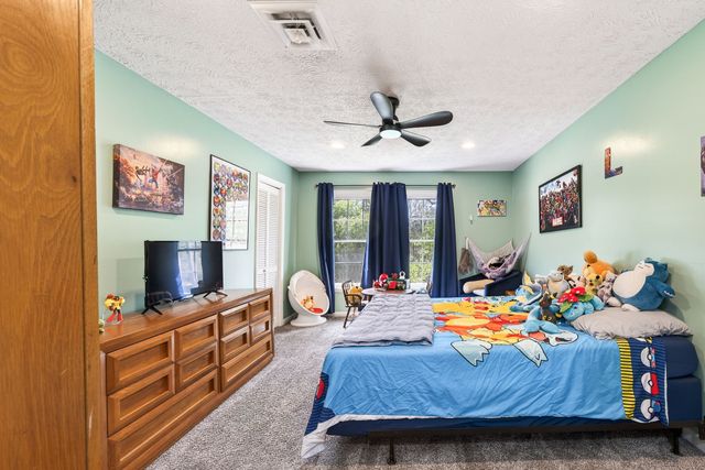 1360 Charles St, Cookeville, TN 38506