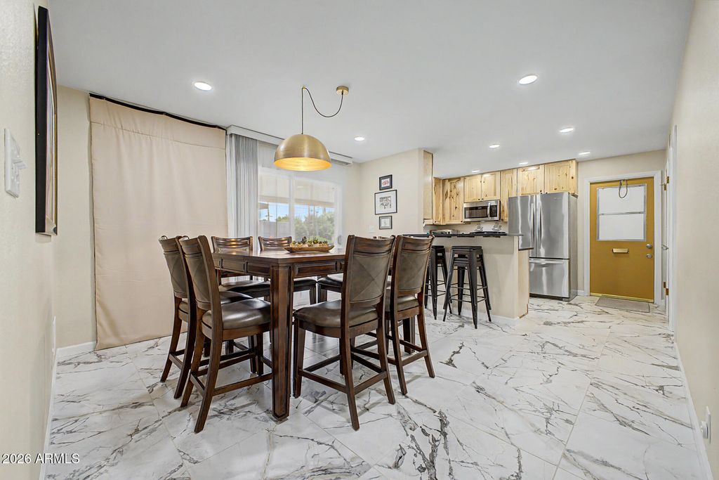 264 N 54TH Street, Mesa, AZ 85205