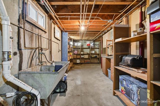 1114 Century Oaks Drive, Elgin, IL 60123