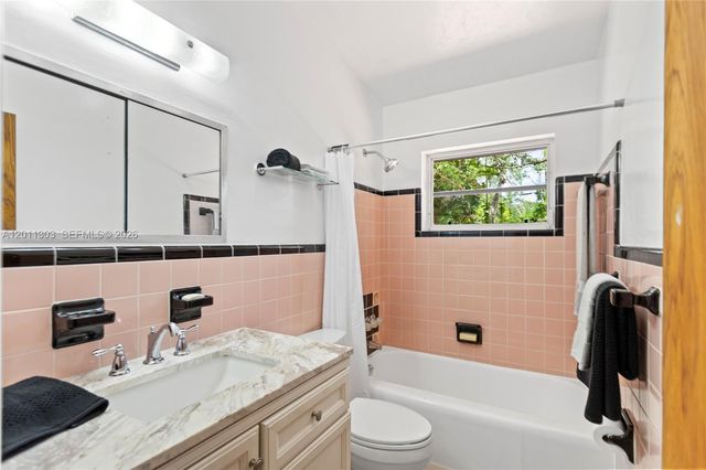 15345 SW 269th Ter, Homestead, FL 33032