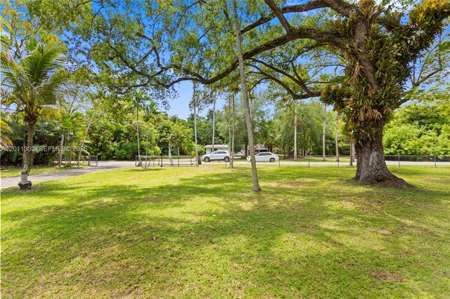 15345 SW 269th Ter, Homestead, FL 33032