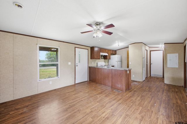 9903 W SH-11, Leesburg, TX 75451
