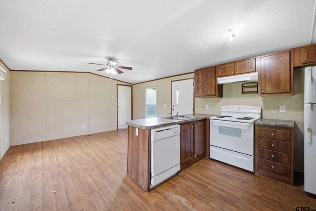9903 W SH-11, Leesburg, TX 75451
