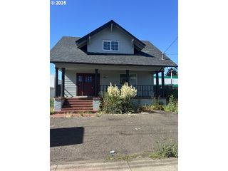 353 Se BASELINE St, Hillsboro, OR 97123