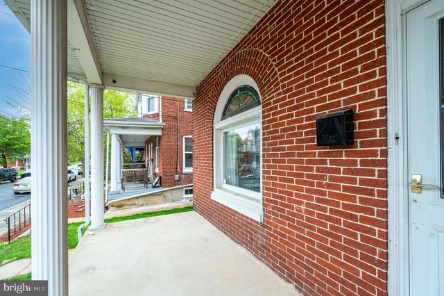 16 E WASHINGTON ST, Fleetwood, PA 19522