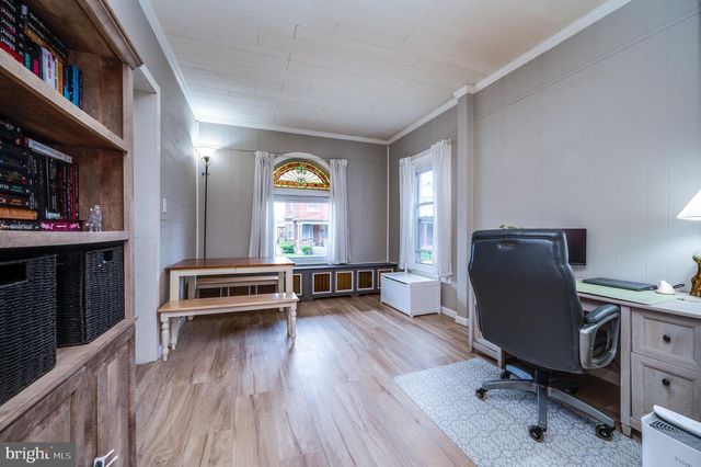 16 E WASHINGTON ST, Fleetwood, PA 19522