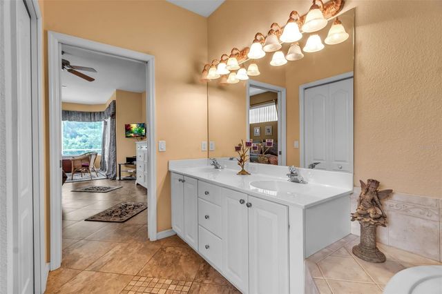 5220 CREEKSIDE TRAIL, Sarasota, FL 34243