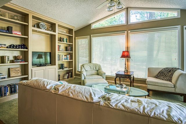 3 Acuedo Lane, Hot Springs Village, AR 71909