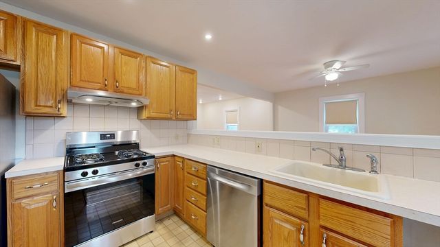 408 Park Street, North Reading, MA 01864