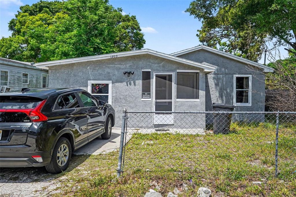 1303 37TH STREET NW, Winter Haven, FL 33881