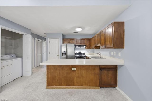 3502 Clover Meadows DR, Chesapeake, VA 23321