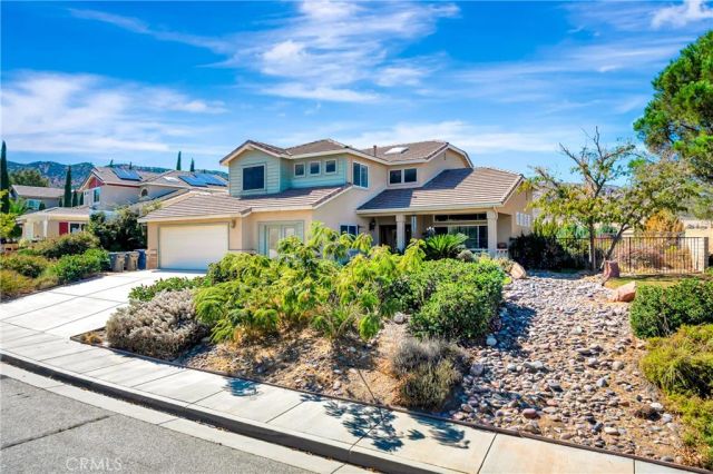 42025 Allan Drive, Lancaster, CA 93536