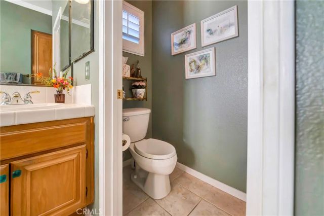 42025 Allan Drive, Lancaster, CA 93536