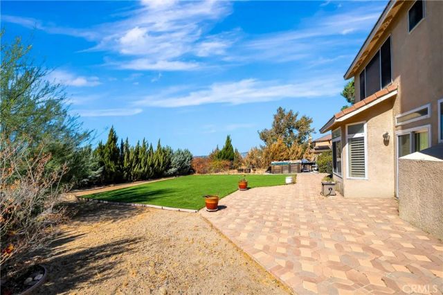42025 Allan Drive, Lancaster, CA 93536