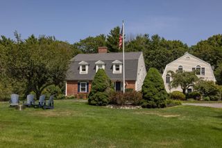 28 Hunters Run, Rye, NH 03870