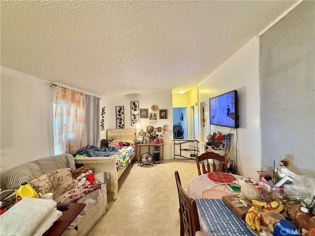 22020 Nisqually 65, Apple Valley, CA 92308