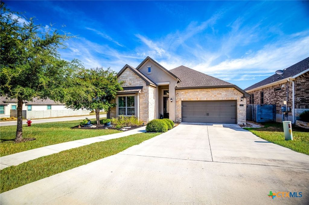 1177 Nutmeg Trail, New Braunfels, TX 78132