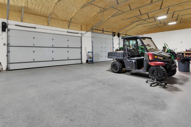 1158 County Road 1240, Savoy, TX 75479