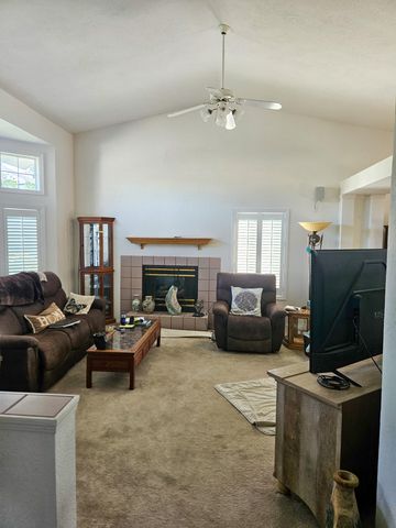 3918 Monrovia Way, Klamath Falls, OR 97603