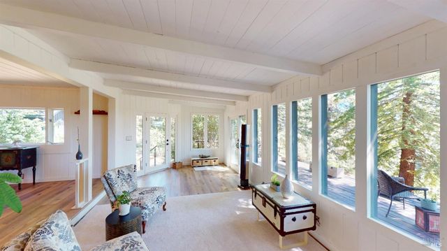 34924 Tock Ln, Gualala, CA 95445