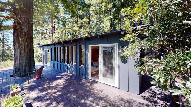 34924 Tock Ln, Gualala, CA 95445