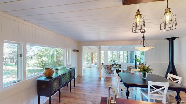 34924 Tock Ln, Gualala, CA 95445