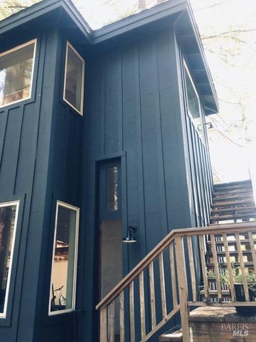 34924 Tock Ln, Gualala, CA 95445