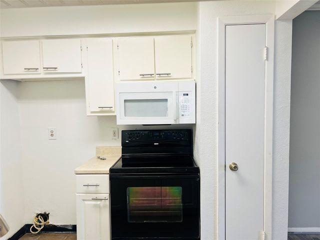 2800 Jeanetta Street 1702, Houston, TX 77063