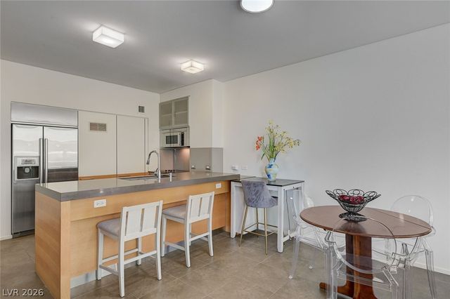 3722 Las Vegas Boulevard 2908, Las Vegas, NV 89158