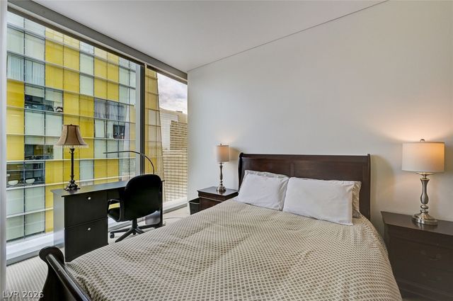 3722 Las Vegas Boulevard 2908, Las Vegas, NV 89158