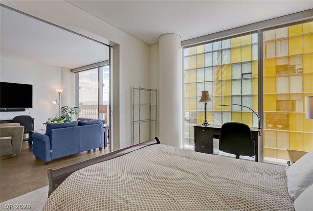 3722 Las Vegas Boulevard 2908, Las Vegas, NV 89158