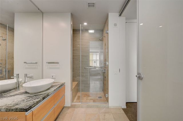 3722 Las Vegas Boulevard 2908, Las Vegas, NV 89158