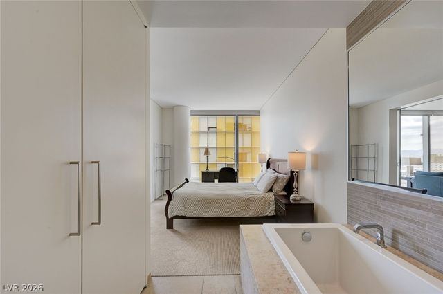 3722 Las Vegas Boulevard 2908, Las Vegas, NV 89158