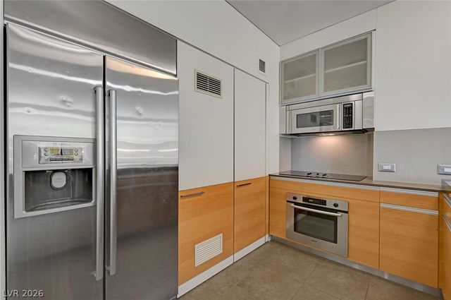 3722 Las Vegas Boulevard 2908, Las Vegas, NV 89158