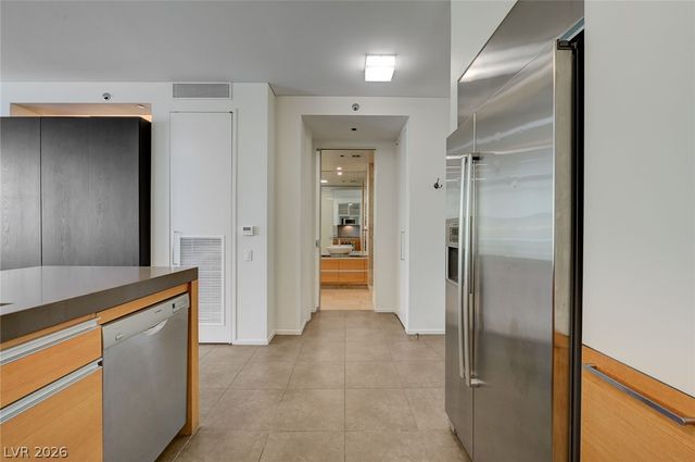 3722 Las Vegas Boulevard 2908, Las Vegas, NV 89158