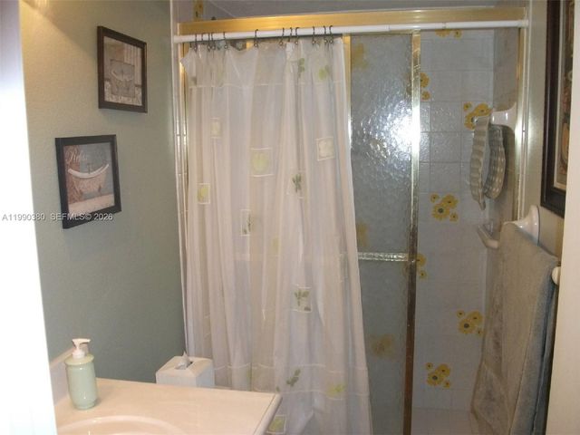 2201 S Ocean Dr 602, Hollywood, FL 33019