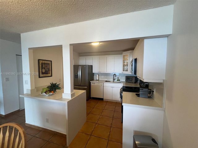 2201 S Ocean Dr 602, Hollywood, FL 33019