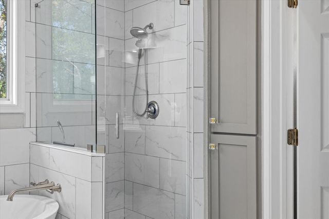 103 El Norte CT, Lakeway, TX 78734