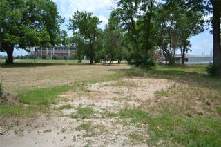 815 East Plum Street, Waco, TX 76704