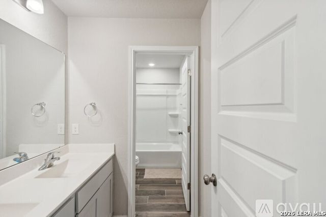 2409 Ayers, Seguin, TX 78155