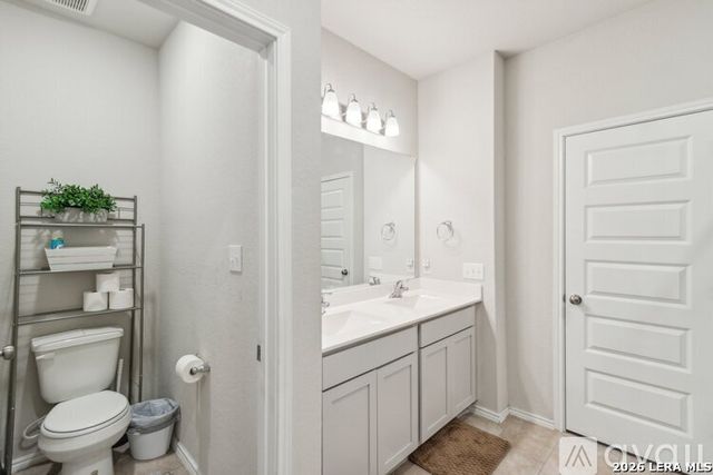 2409 Ayers, Seguin, TX 78155