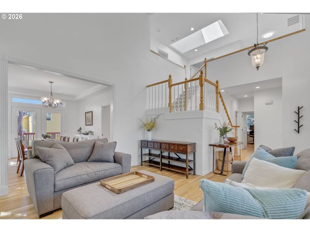 14010 Nw TRADEWIND St, Portland, OR 97229