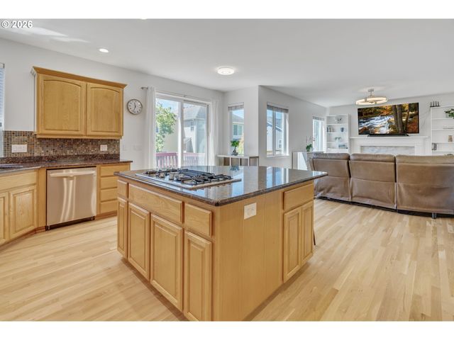 14010 Nw TRADEWIND St, Portland, OR 97229