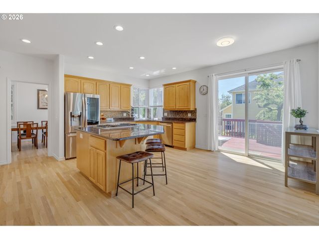 14010 Nw TRADEWIND St, Portland, OR 97229