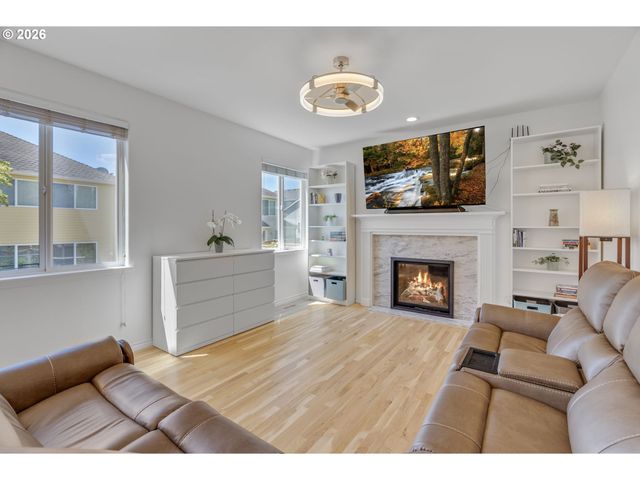 14010 Nw TRADEWIND St, Portland, OR 97229